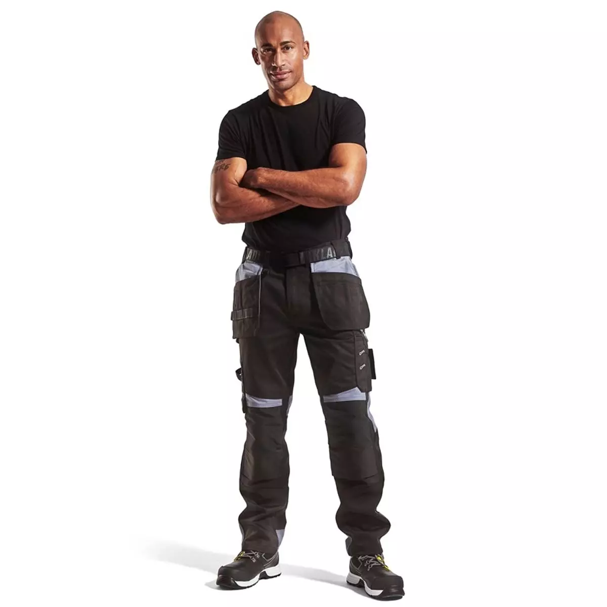 1555-1860-9899-C54 - zwart